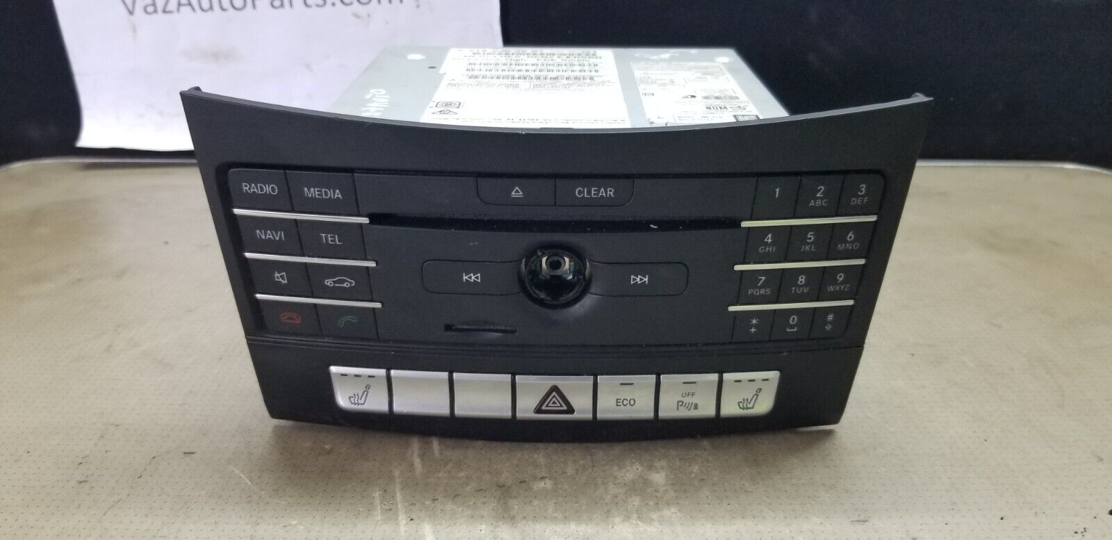 Mercedes E-Class radio media headunit A2189003607 (09-16) front view