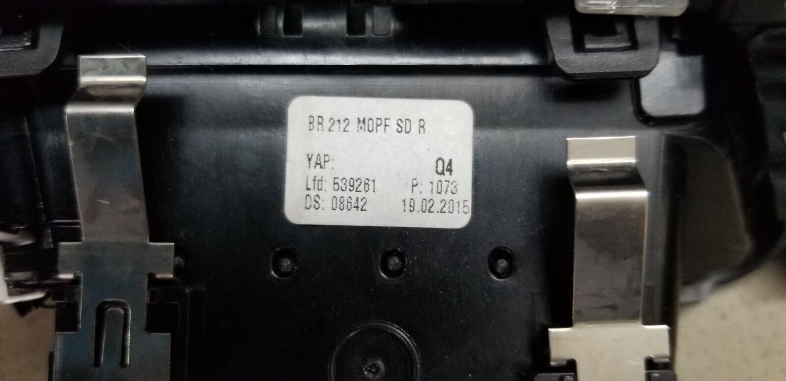 MERCEDES E CLASS W212 13-16 DRIVERS FRONT RIGHT DASHBOARD AIR VENT - Image 6