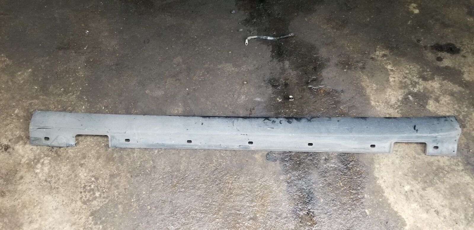 MERCEDES E CLASS W212 SIDE SKIRT LEFT PASSENGER SIDE BLACK 2015