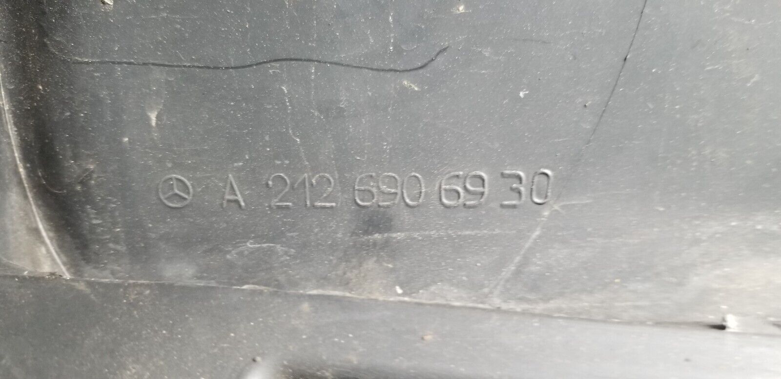 MERCEDES E CLASS W212 SPLASH GUARD LINER FRONT RIGHT A2126906930 2015 - Image 5