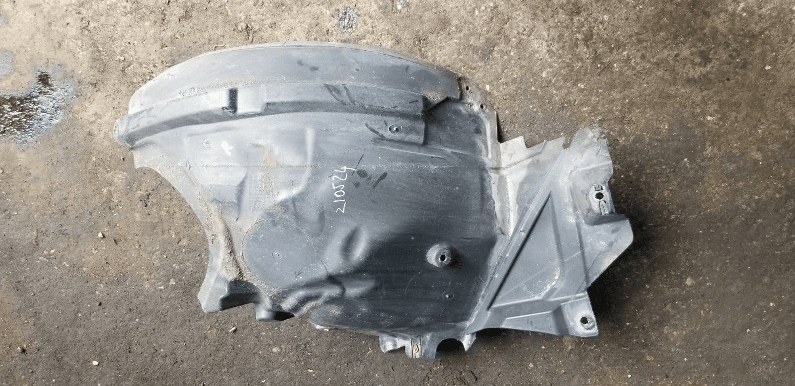 MERCEDES E CLASS W212 SPLASH GUARD LINER FRONT RIGHT A2126906930 2015