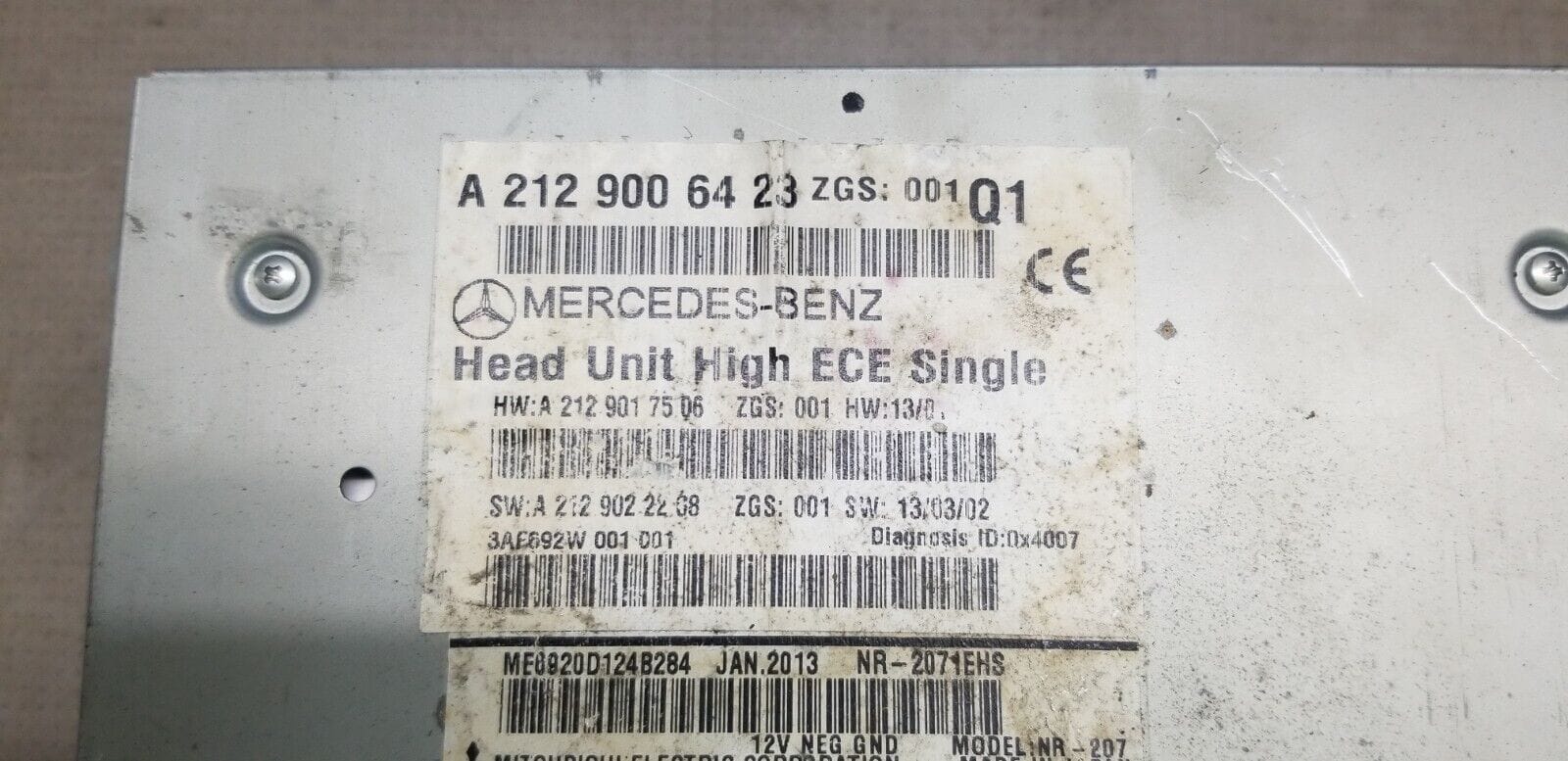 Mercedes E220 CDI W212 2015 ,Radio Cd Navigation Head Unit A2129006423/ No Code - Image 4