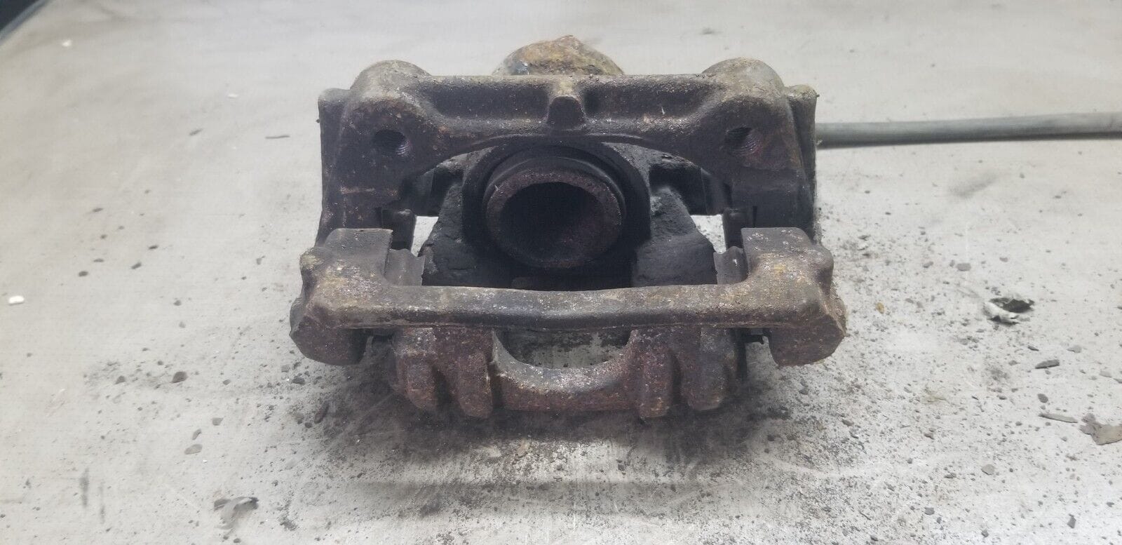 Mercedes Sprinter 2006 - 2016 Driver Right Off Side Rear Brake Caliper - Image 7