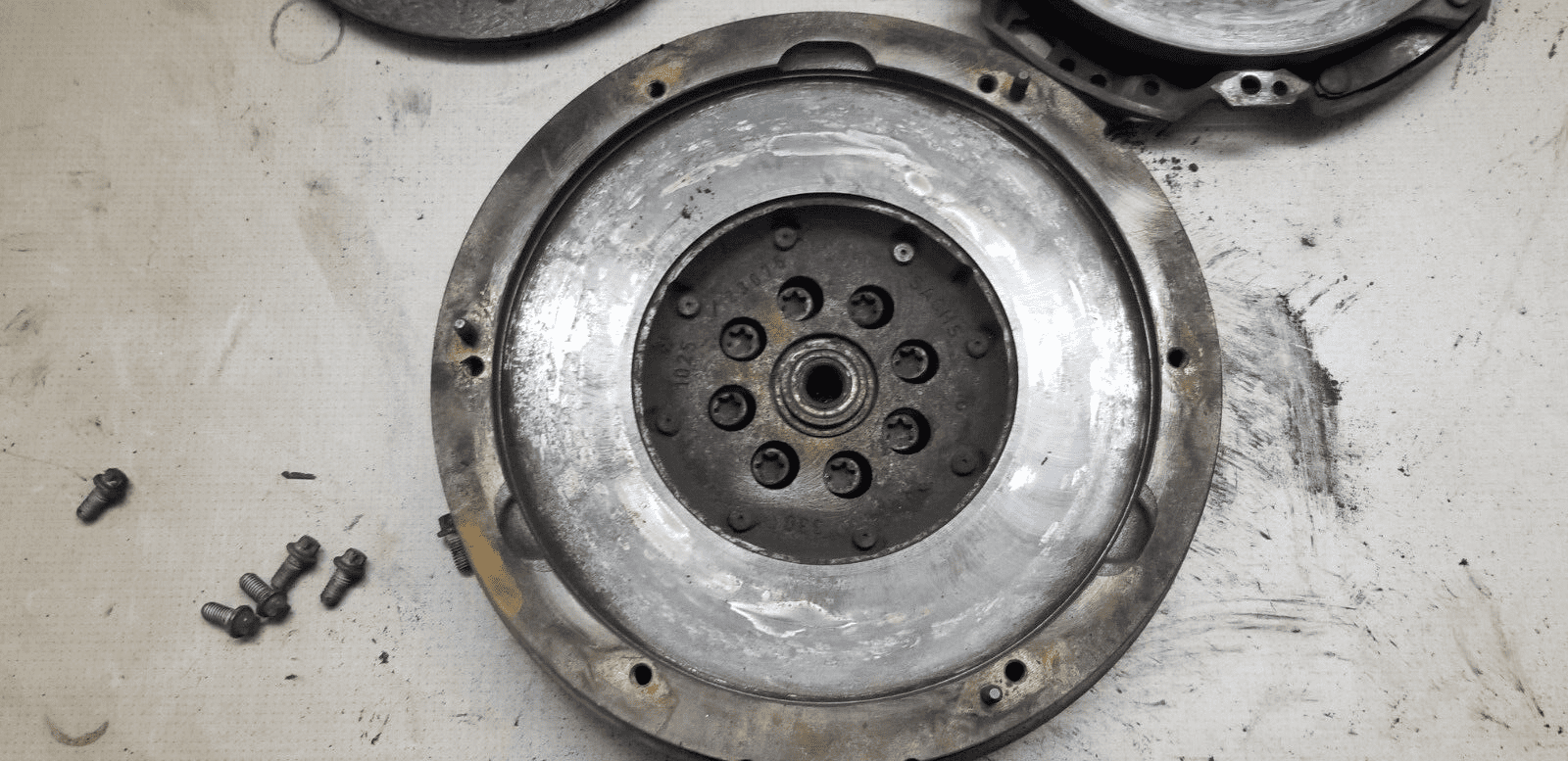 Mercedes Benz Sprinter Flywheel Clutch Kit A0232500201 W906 2.1L 2013 |O - Image 3