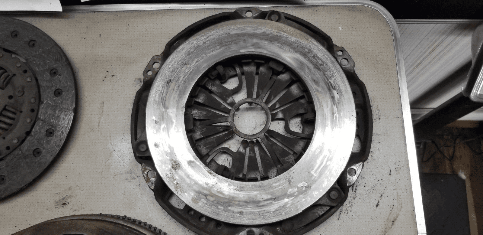 Mercedes Benz Sprinter Flywheel Clutch Kit A0232500201 W906 2.1L 2013 |O - Image 4