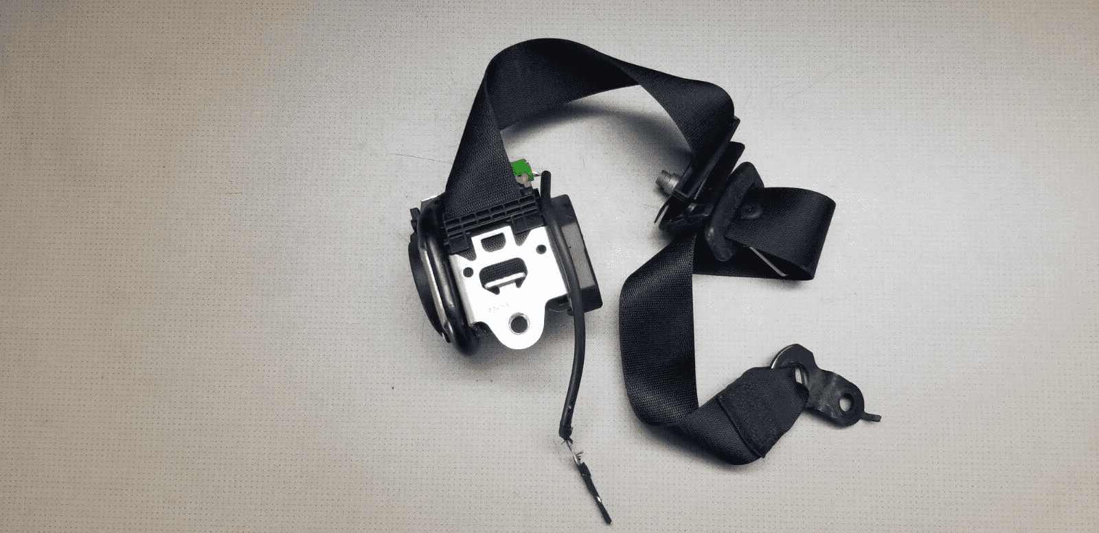 MERCEDES SPRINTER W906 FRONT RIGHT O/S/F SEAT BELT A9068600485 - Image 6