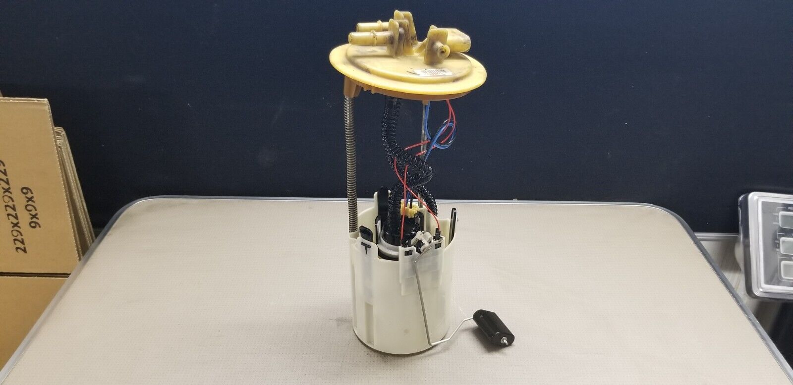 MERCEDES SPRINTER W906 IN TANK FUEL PUMP 2014 A9064705894 - Image 3