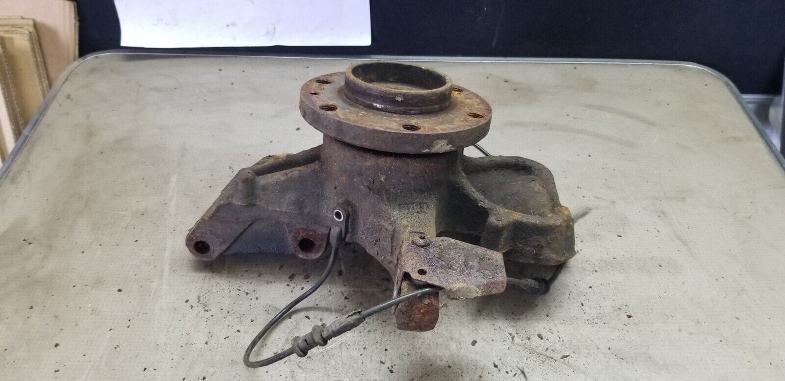 Mercedes Benz Sprinter Wheel Hub Passenger Front Left 2.1L Diesel W906 2014 - Image 5