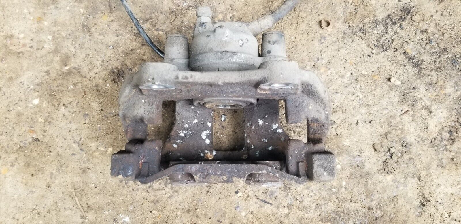 Mercedes E Class Rear Brake Caliper Right Rear W212 2015 E220 Cdi Brake Caliper |O - Image 4