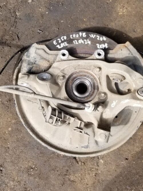 Mercedes E Class C207 E250 2.1 CDI Rear Wheel Hub Driver Side