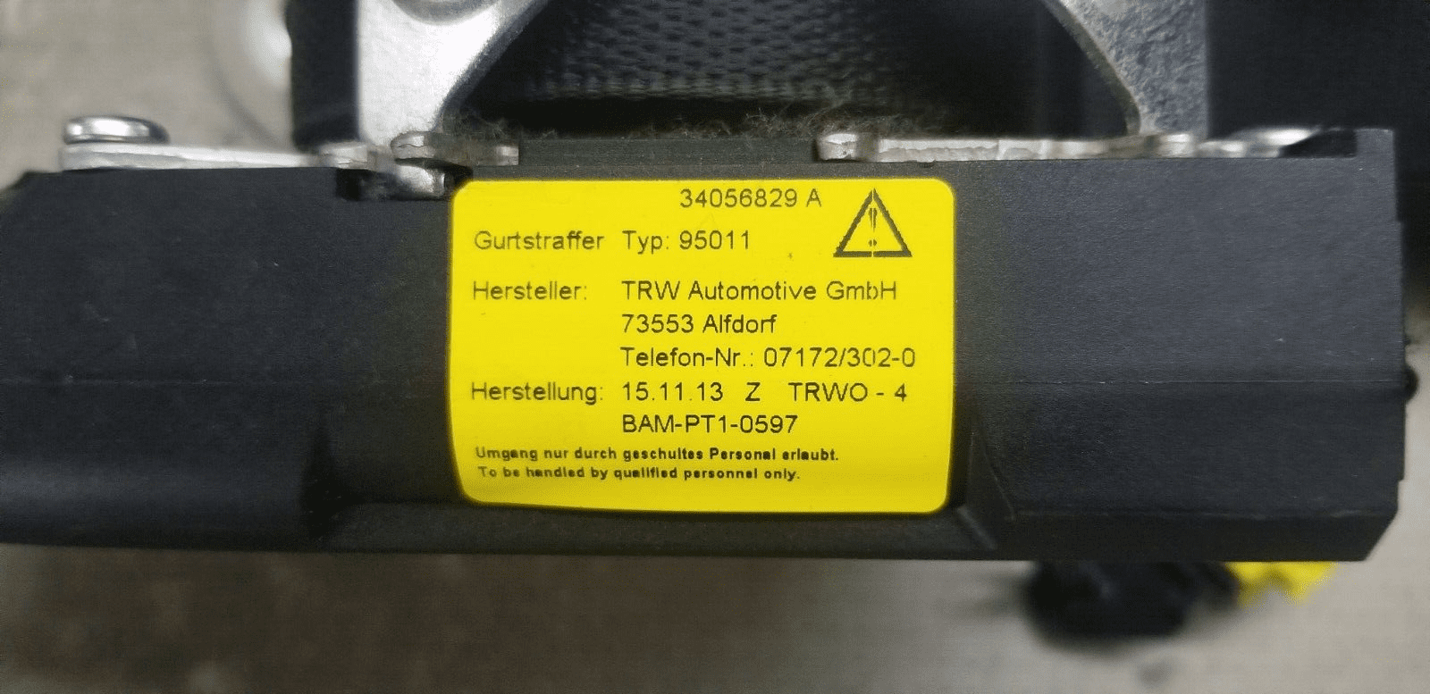 Mercedes-Benz E300 AMG Hybrid W212 2013 Seat Belt - Passenger Rear A2128609585 |O - Image 5