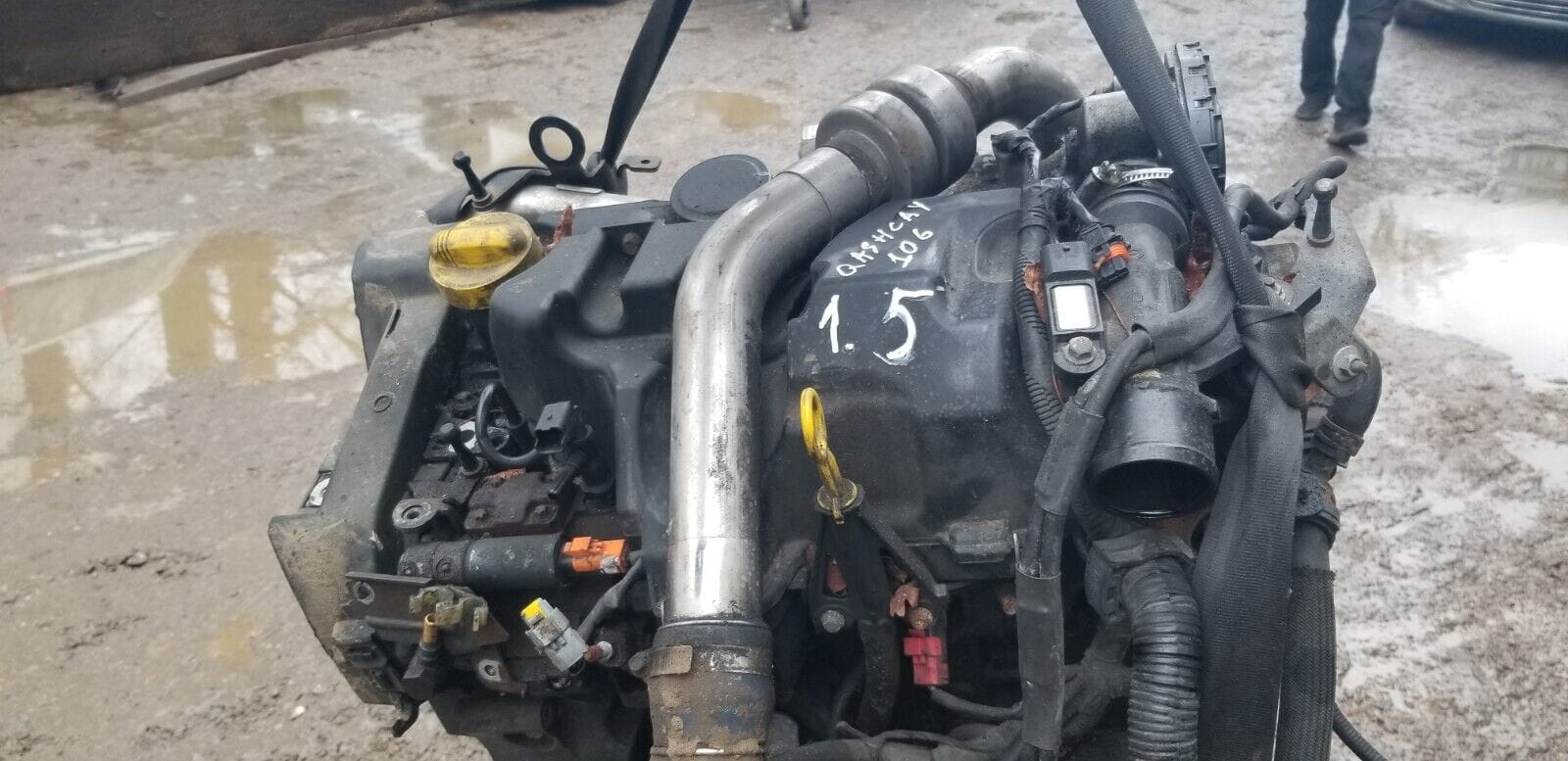 Nissan Qashqai 1.5DCI 2009 Engine - Image 6