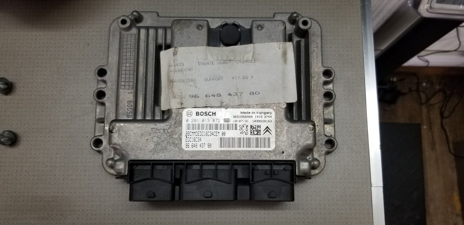 Peugeot Hdi 1.6 HDI ECU KIT/ Ignition Lock Set + Key 0281013872 - Image 4