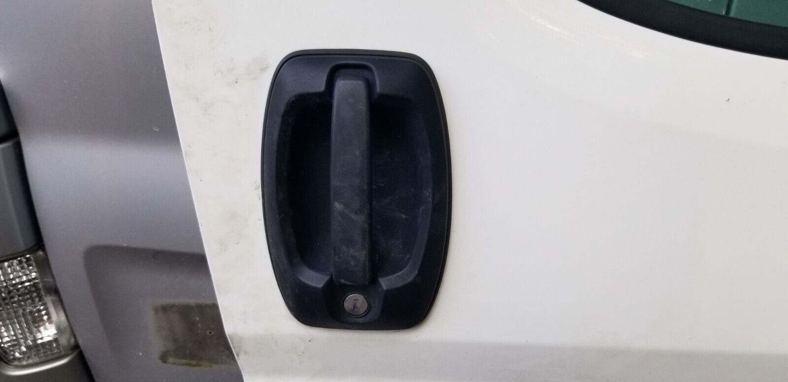 PEUGEOT BOXER Front Door Driver Side 2018 Diesel - Image 5