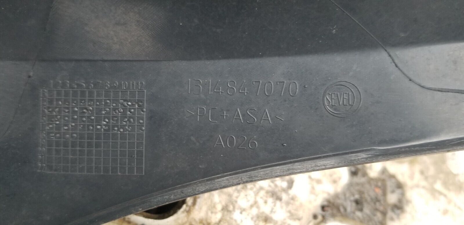 Peugeot Boxer 2018 Front Bumper Upper Radiator Grill 1314847070 - Image 7