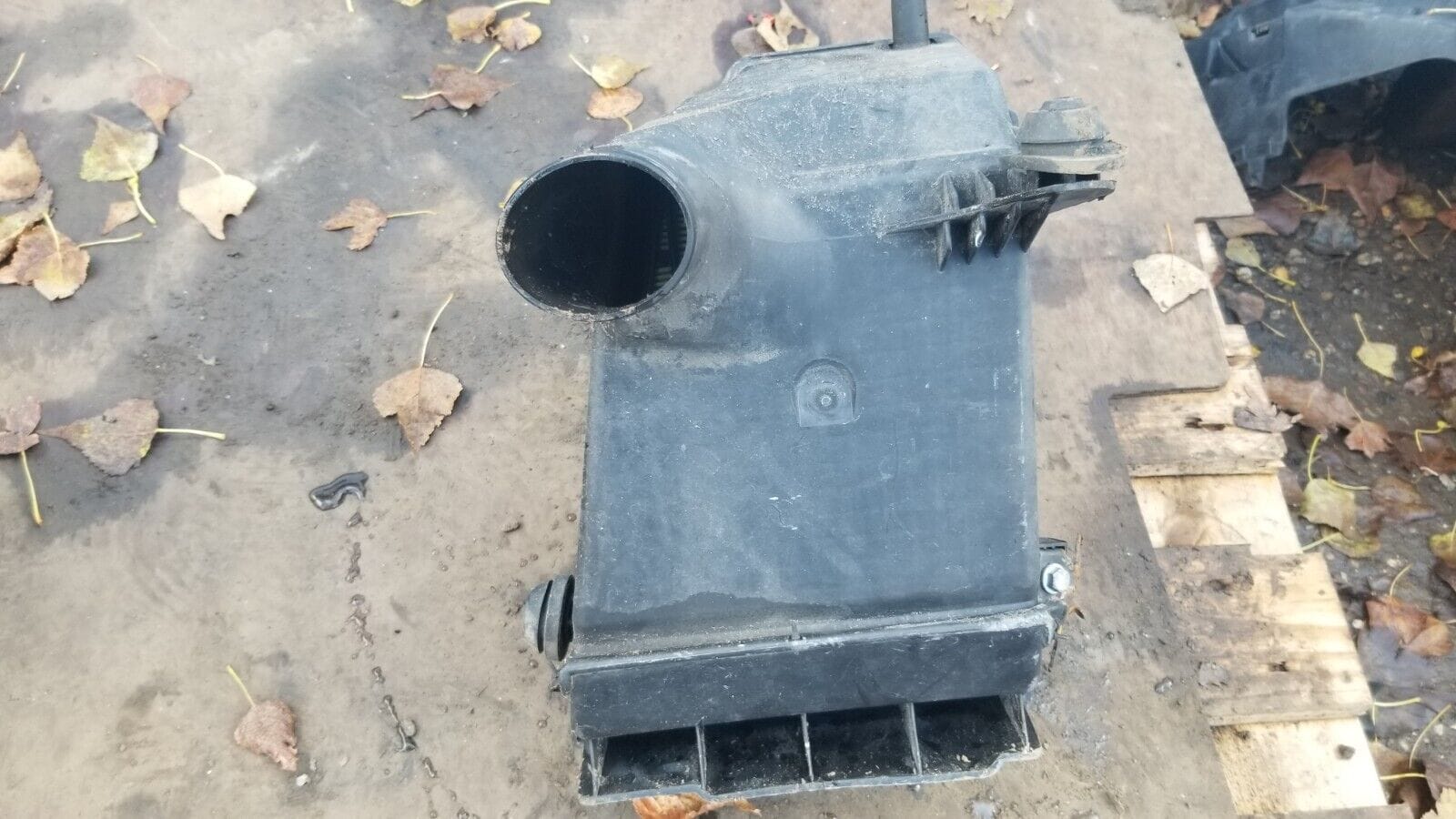 RENAULT KANGOO 1.5 dCi AIR FILTER BOX 8200788196 - Image 4