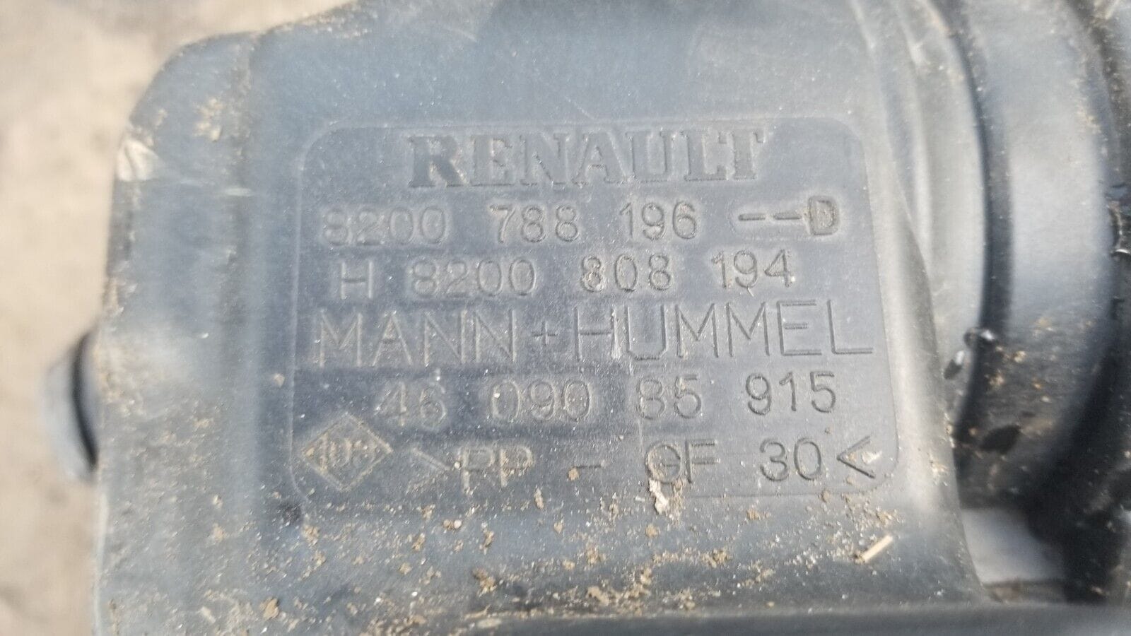 RENAULT KANGOO 1.5 dCi AIR FILTER BOX 8200788196 - Image 5