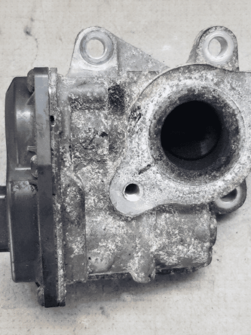 OEM Renault Master 2.3 diesel EGR valve 8201353607