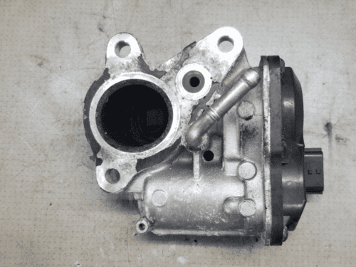 Renault Master Mk3 2.3D EGR valve 147103921R 2015