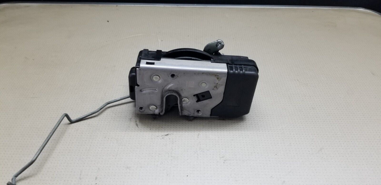 RENAULT TRAFIC Door Lock Passenger Rear 2010 Diesel 8200282323 - Image 3