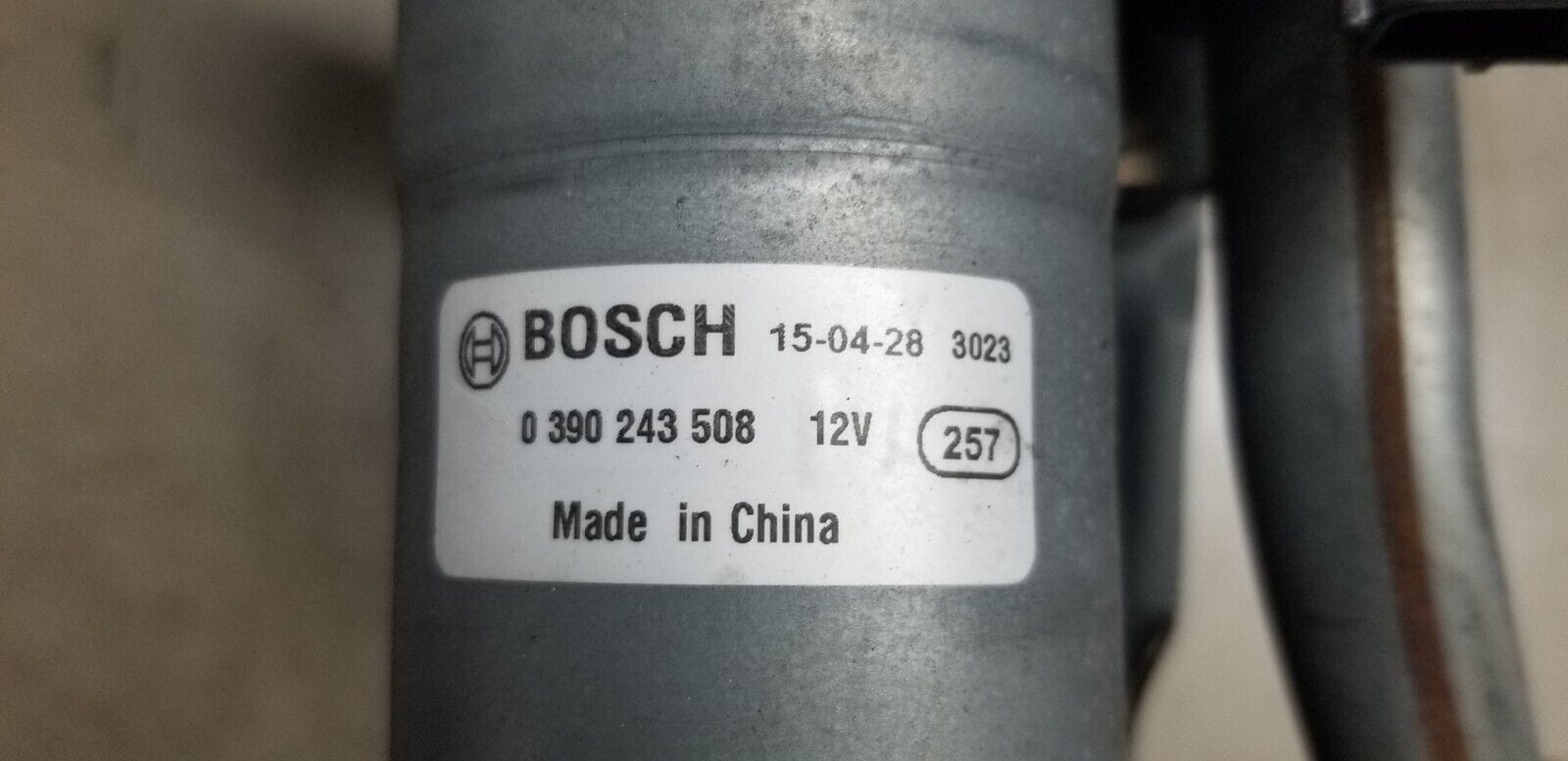 Renault Trafic III Wiper Linkage With Motor 288002950R 2014-2024 - Image 3