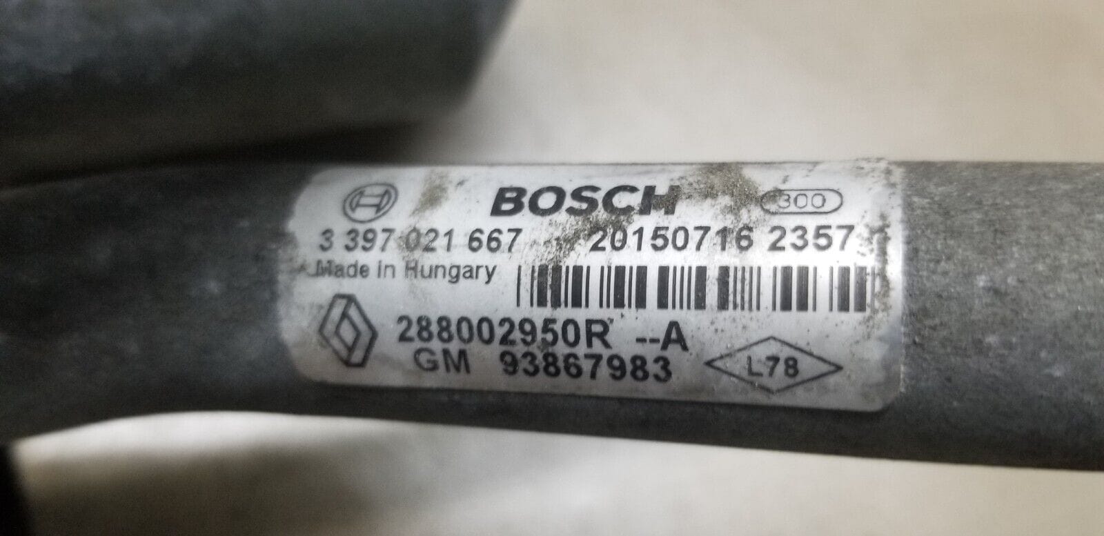 Renault Trafic III Wiper Linkage With Motor 288002950R 2014-2024 - Image 6