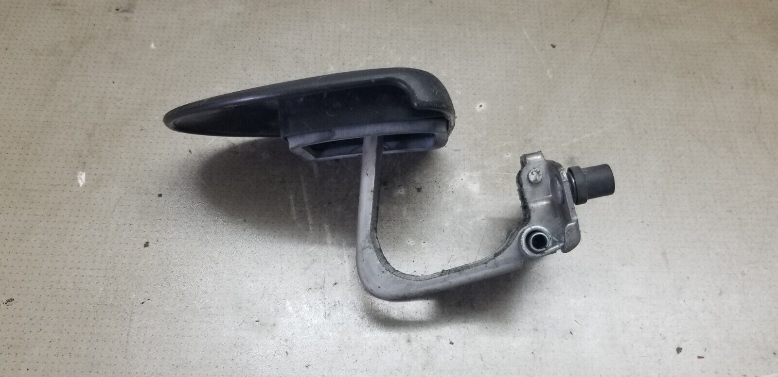 RENAULT TRAFIC VAN 2014-18 OFFSIDE RIGHT REAR DOOR CHECK STRAP 824302173R - Image 3