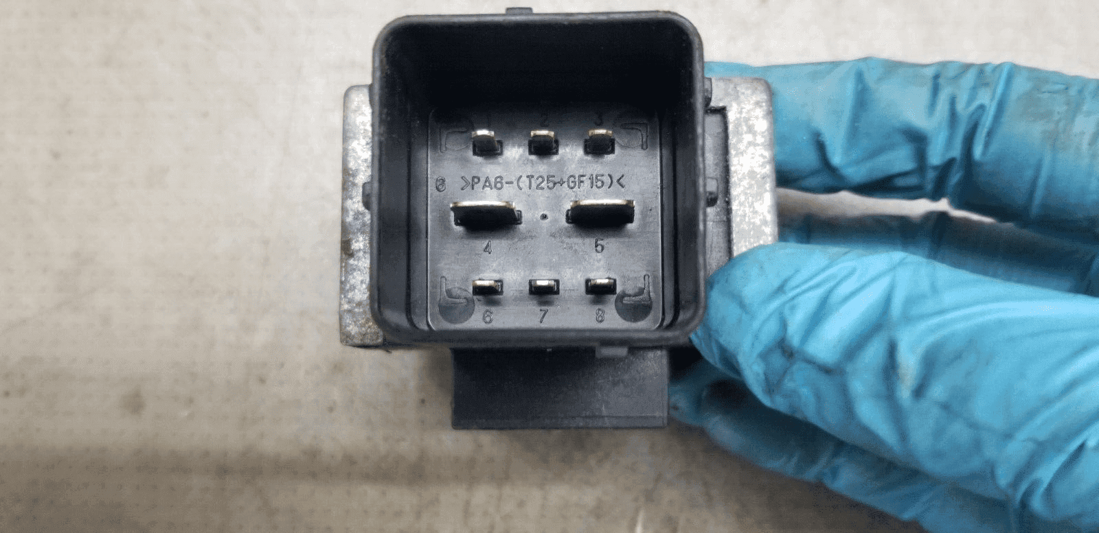 RENAULT TRAFIC VIVARO PRIMASTAR GLOW PLUG CONTROL MODULE/RELAY 2007-2013 - Image 3