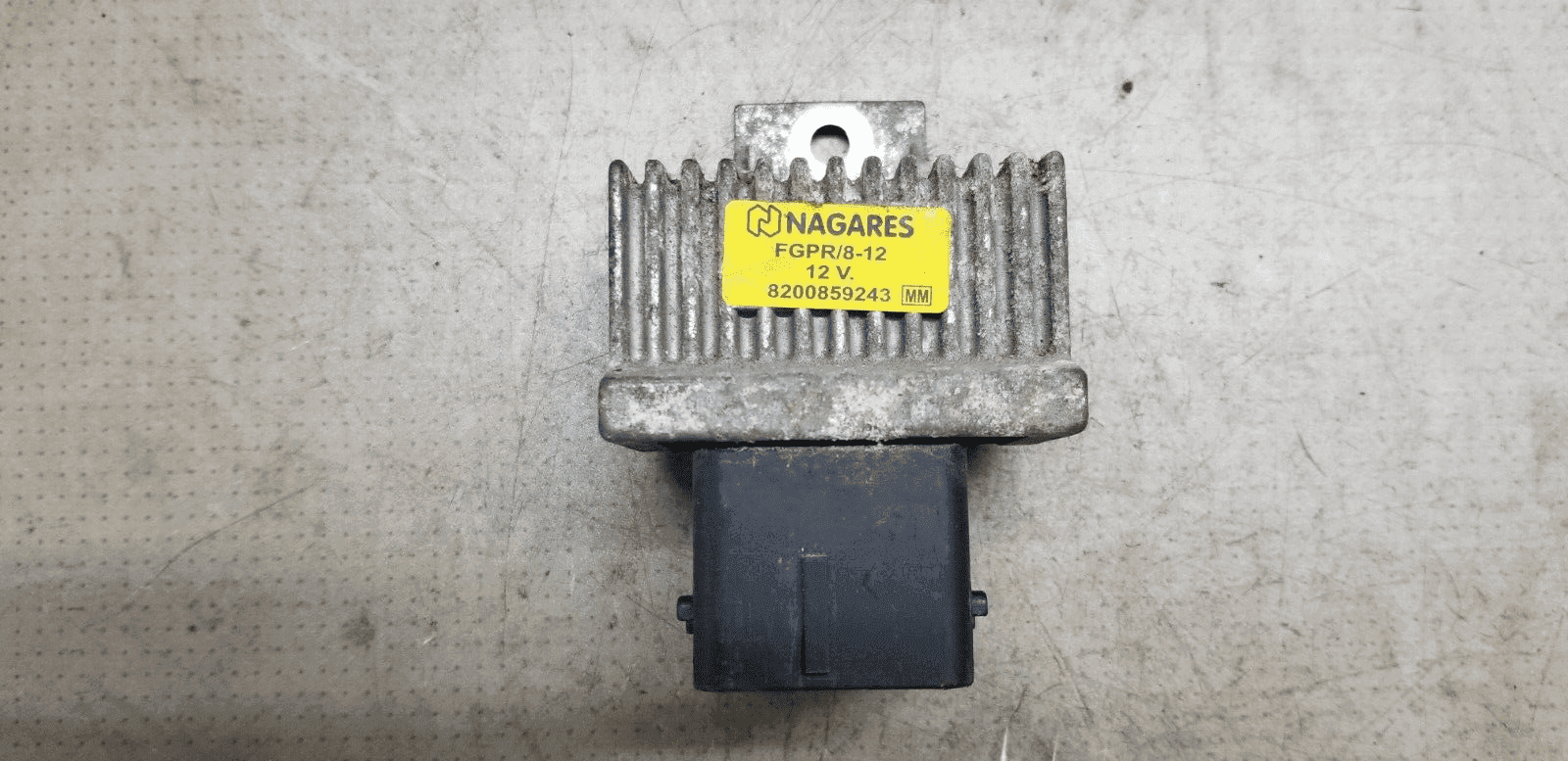 RENAULT TRAFIC VIVARO PRIMASTAR GLOW PLUG CONTROL MODULE/RELAY 2007-2013