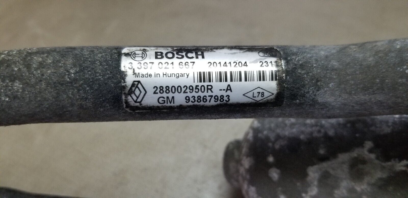 Renault Trafic 2019 diesel front wiper motor 3397021667