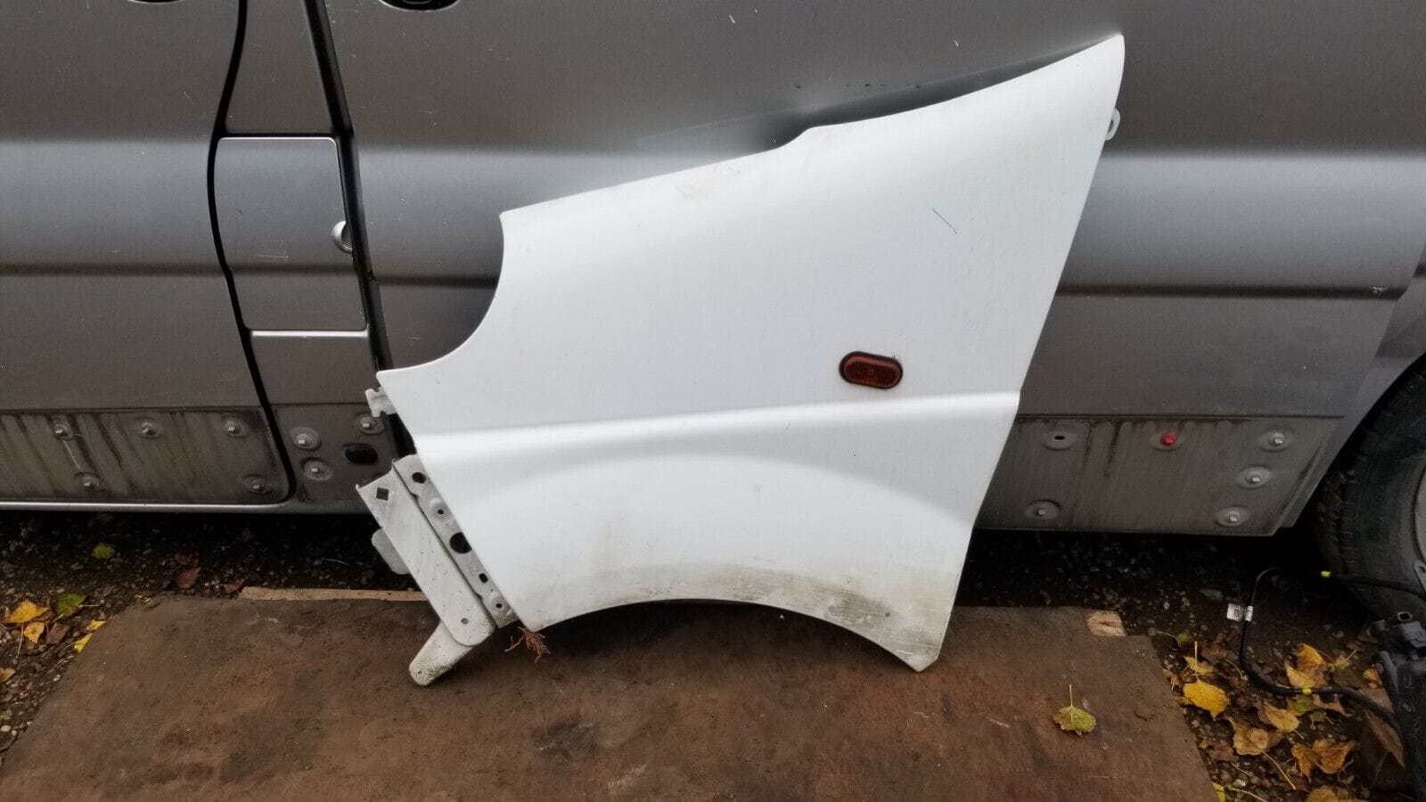 RENAULT TRAFIC/VAUXHALL VIVARO FRONT N/S DPASSENGER SIDE WING 2010