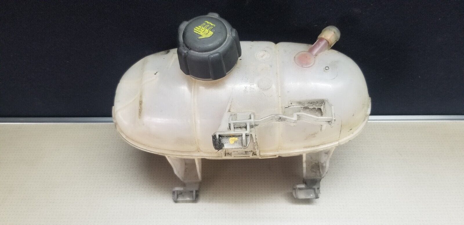 Renault Vauxhall Vivaro B Expansion Coolant Tank 217101893R 1.6 Diesel 88Kw 2016