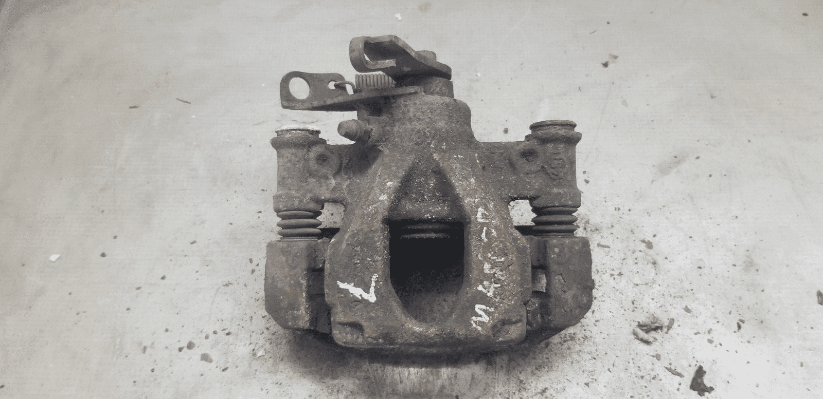 Renault Master Movano Rear Left Brake Caliper 2014