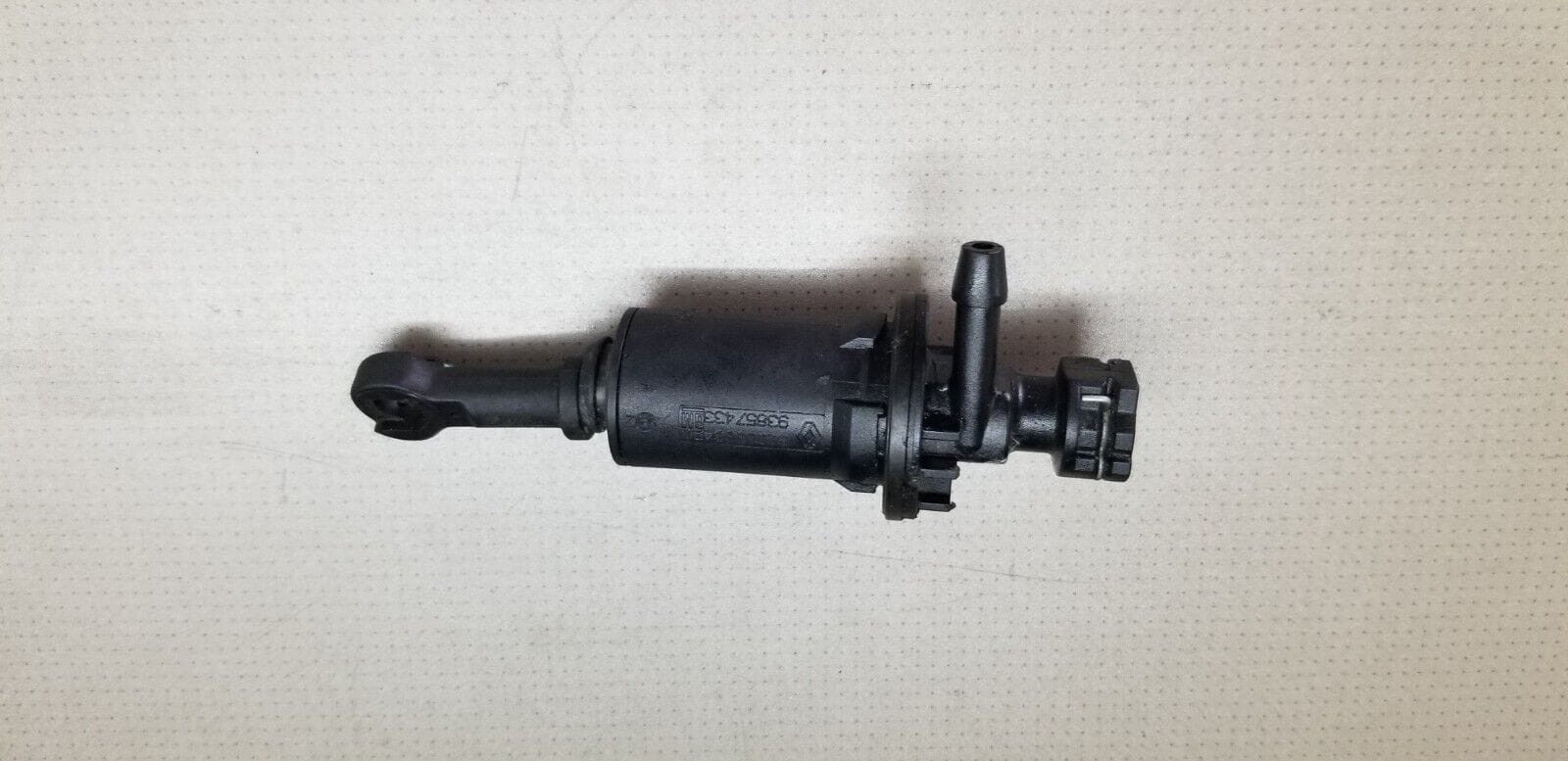 Renault Trafic 2.0 DCI Clutch Master Cylinder 93857433 8200508490