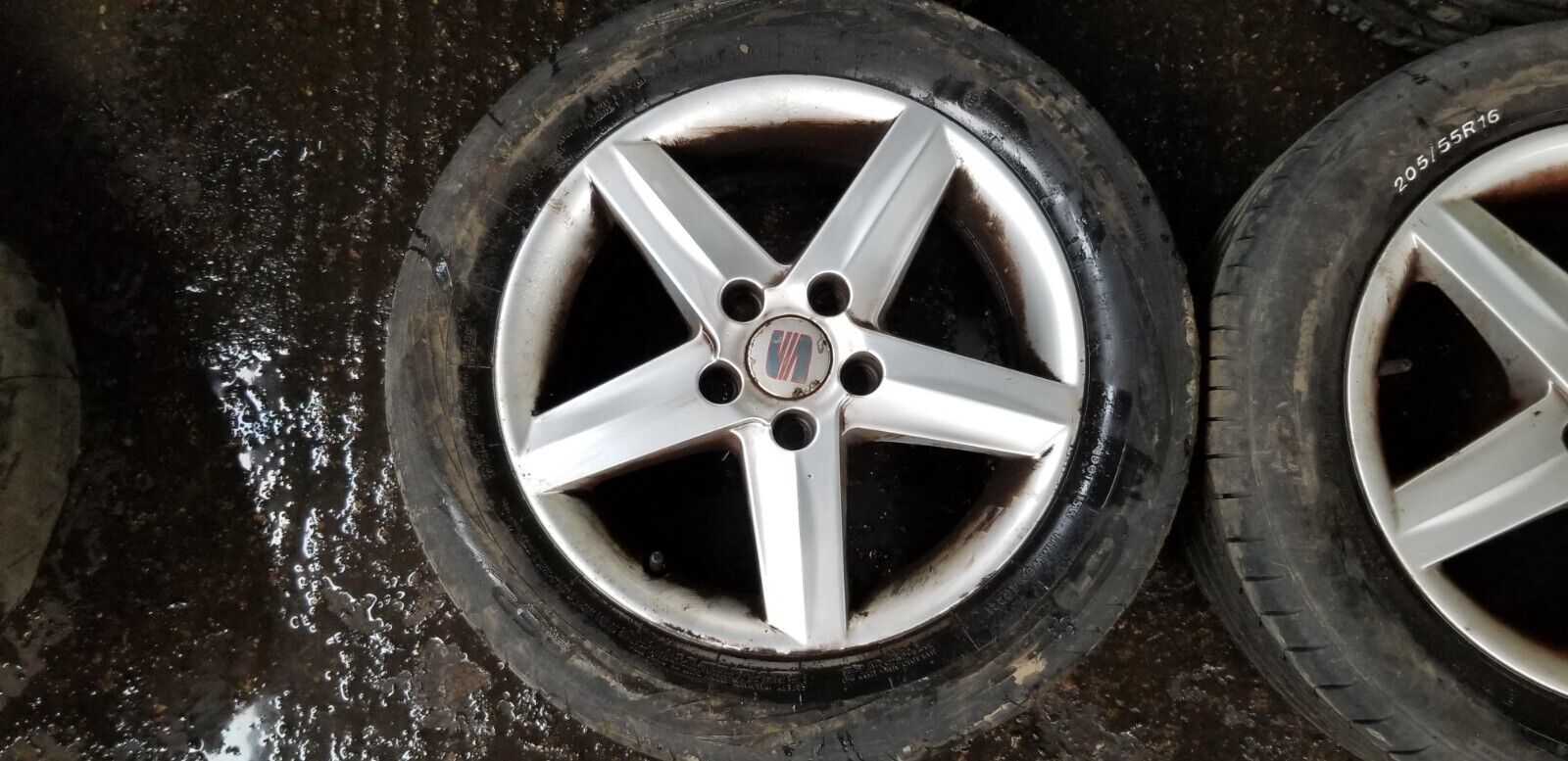 Seat Leon mk2 16inch Alloy Wheels and tyre set ET50 5PO601025K - Image 5