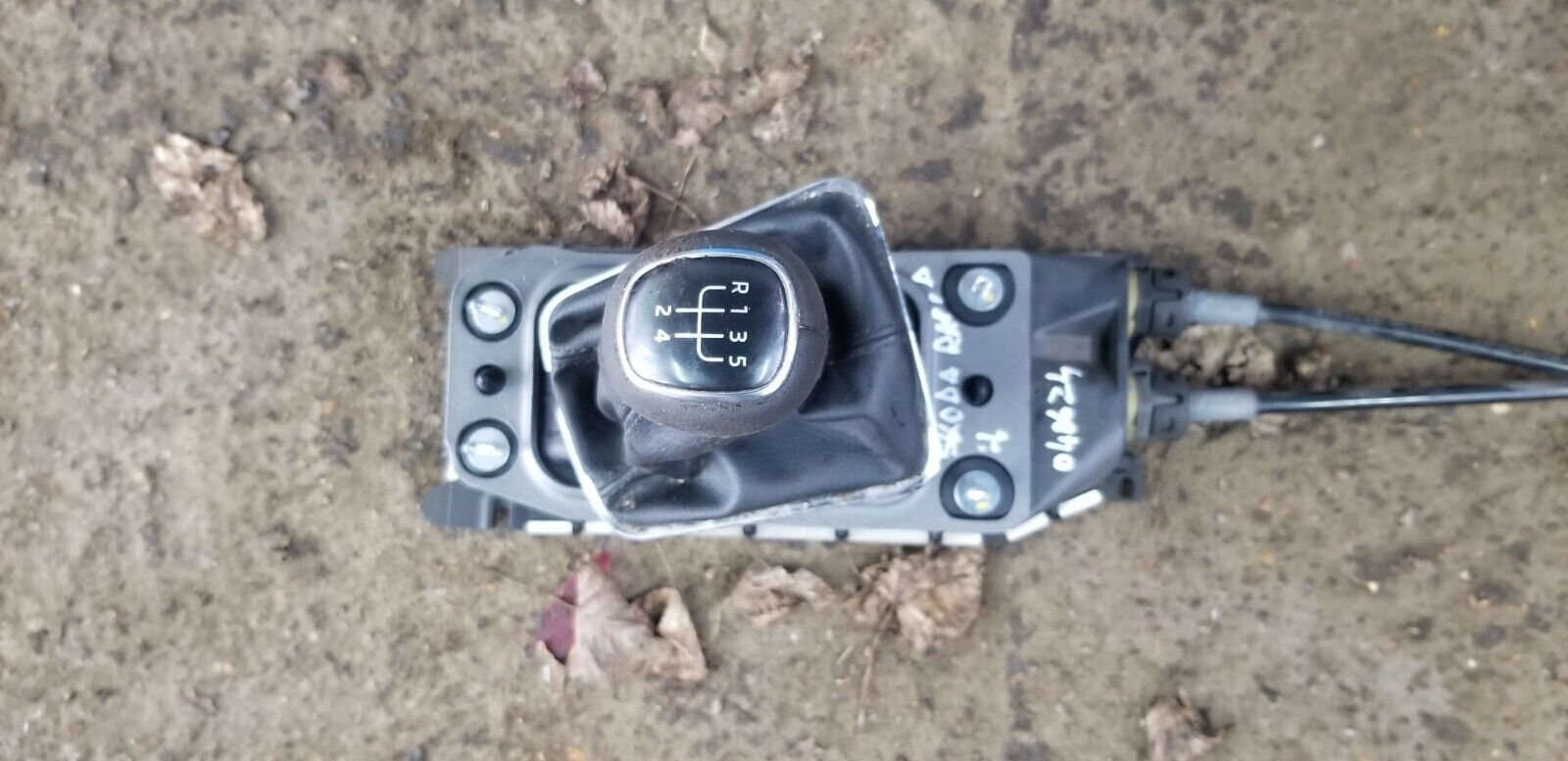 Skoda Rapid Gear Selector Mechanism 5 Speed Manual 2016 |O - Image 3