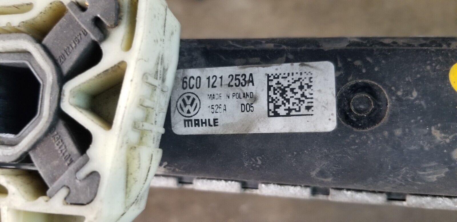 Skoda Rapid Water Radiator 6C0121253A |O - Image 4