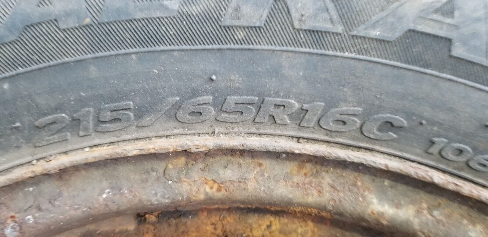 Steel Wheel and Hankook Tyre / 215/65R16C |O - Image 5