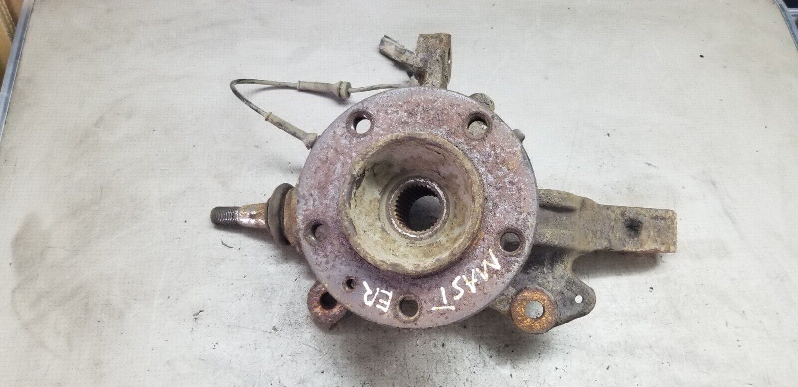 Renault Master Hub Stub Axle Front Right 2.3 Diesel Manual 2015 - Image 5