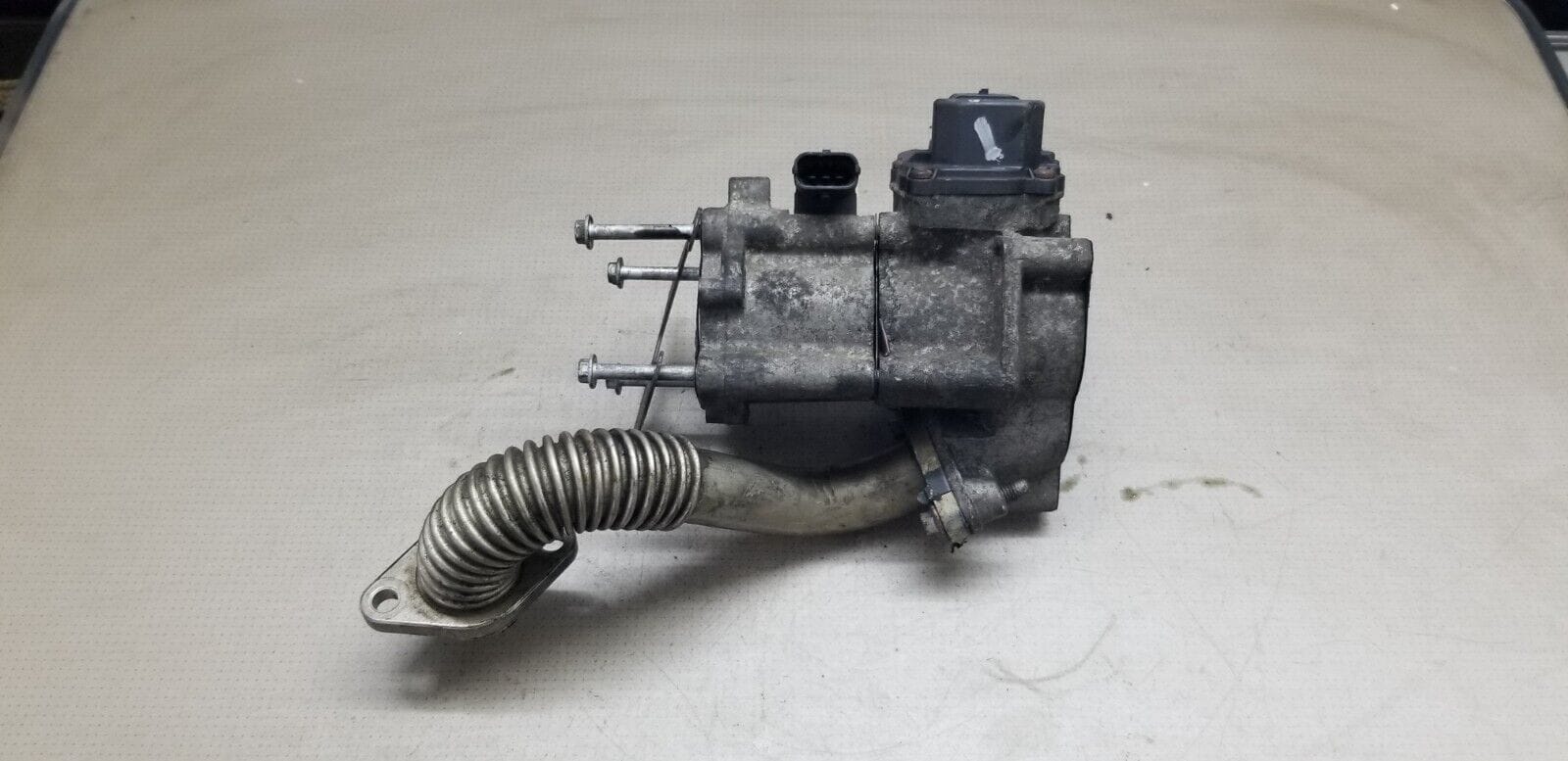 Vauxhall Movano 07-19 2.3 DTI M9T-670 M9R-692 EGR Valve 8200987088 |O - Image 3