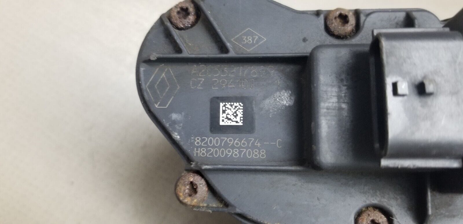 Vauxhall Movano 07-19 2.3 DTI M9T-670 M9R-692 EGR Valve 8200987088 |O - Image 4