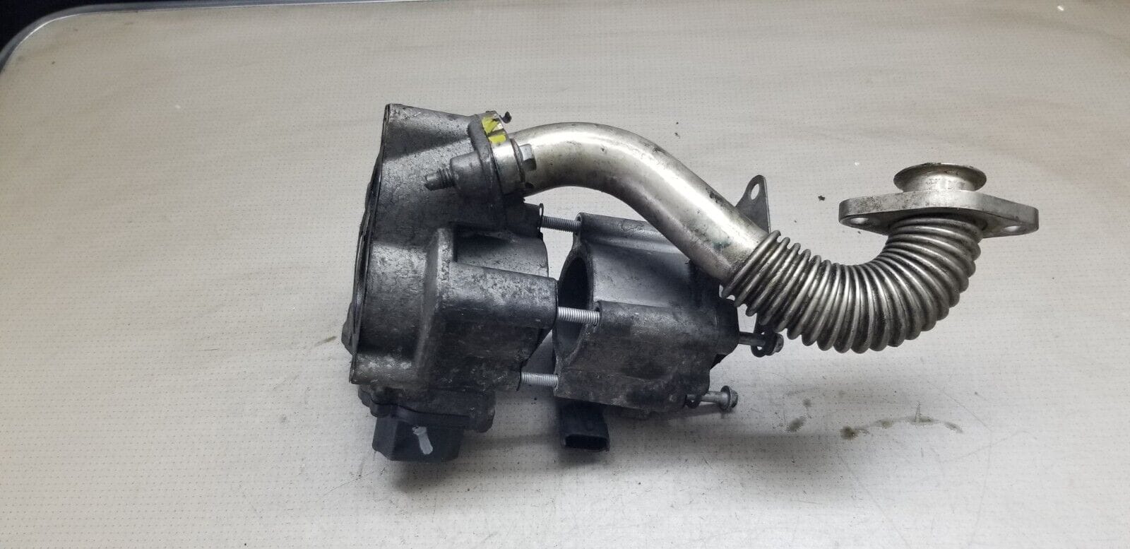 Vauxhall Movano 07-19 2.3 DTI M9T-670 M9R-692 EGR Valve 8200987088 |O - Image 5