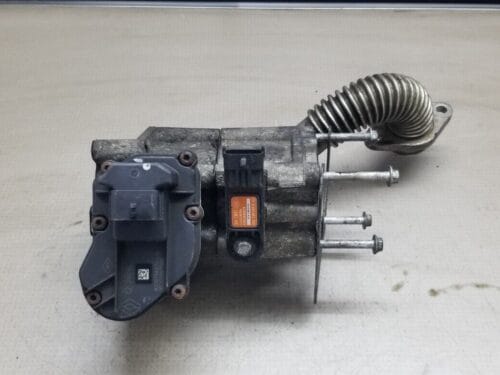 Vauxhall Movano 07-19 2.3 DTI M9T-670 M9R-692 EGR Valve 8200987088 |O