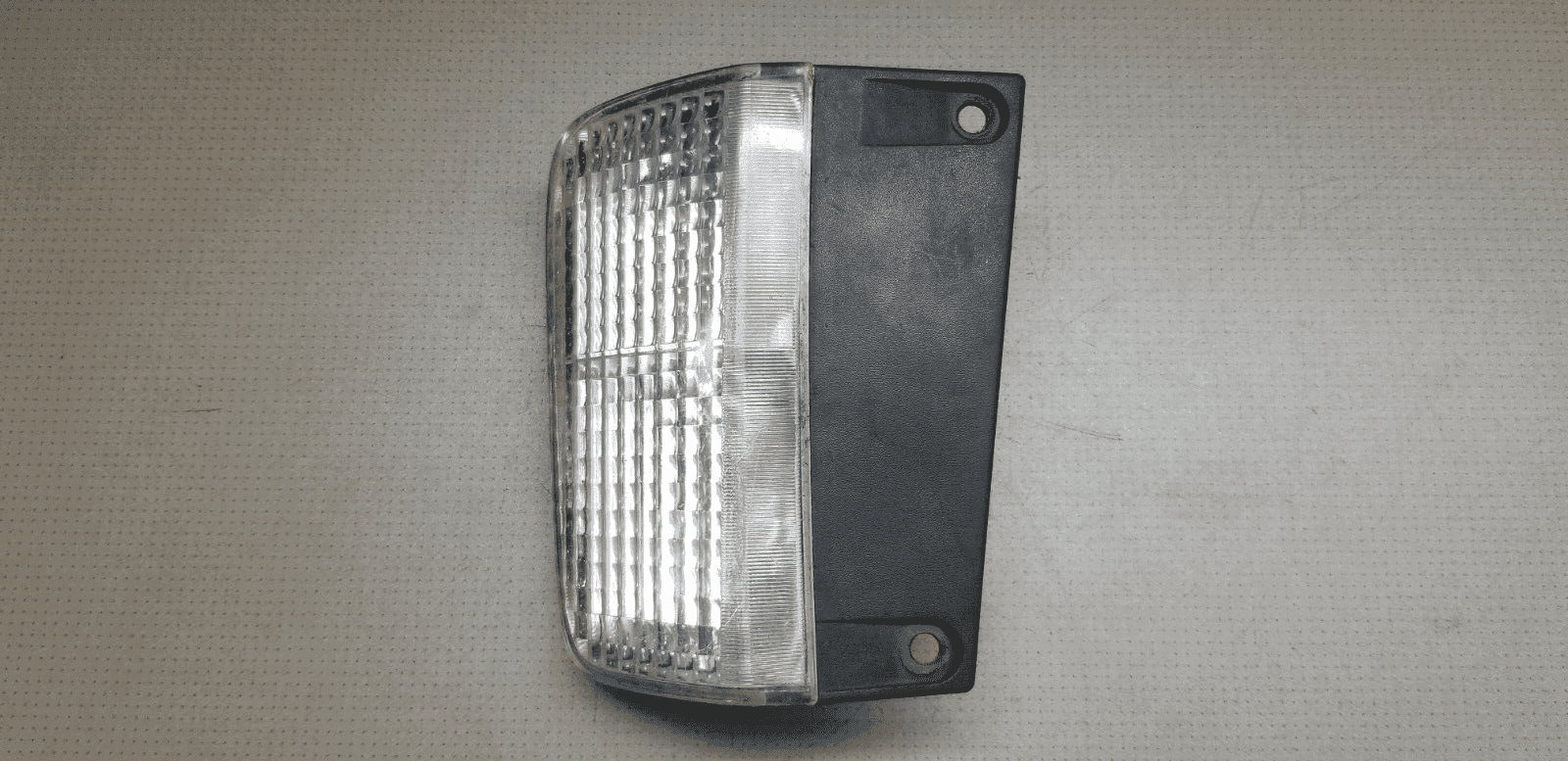 Renault Traffic 2001 - 2014 Rear Lower Fog Light Left Side |O