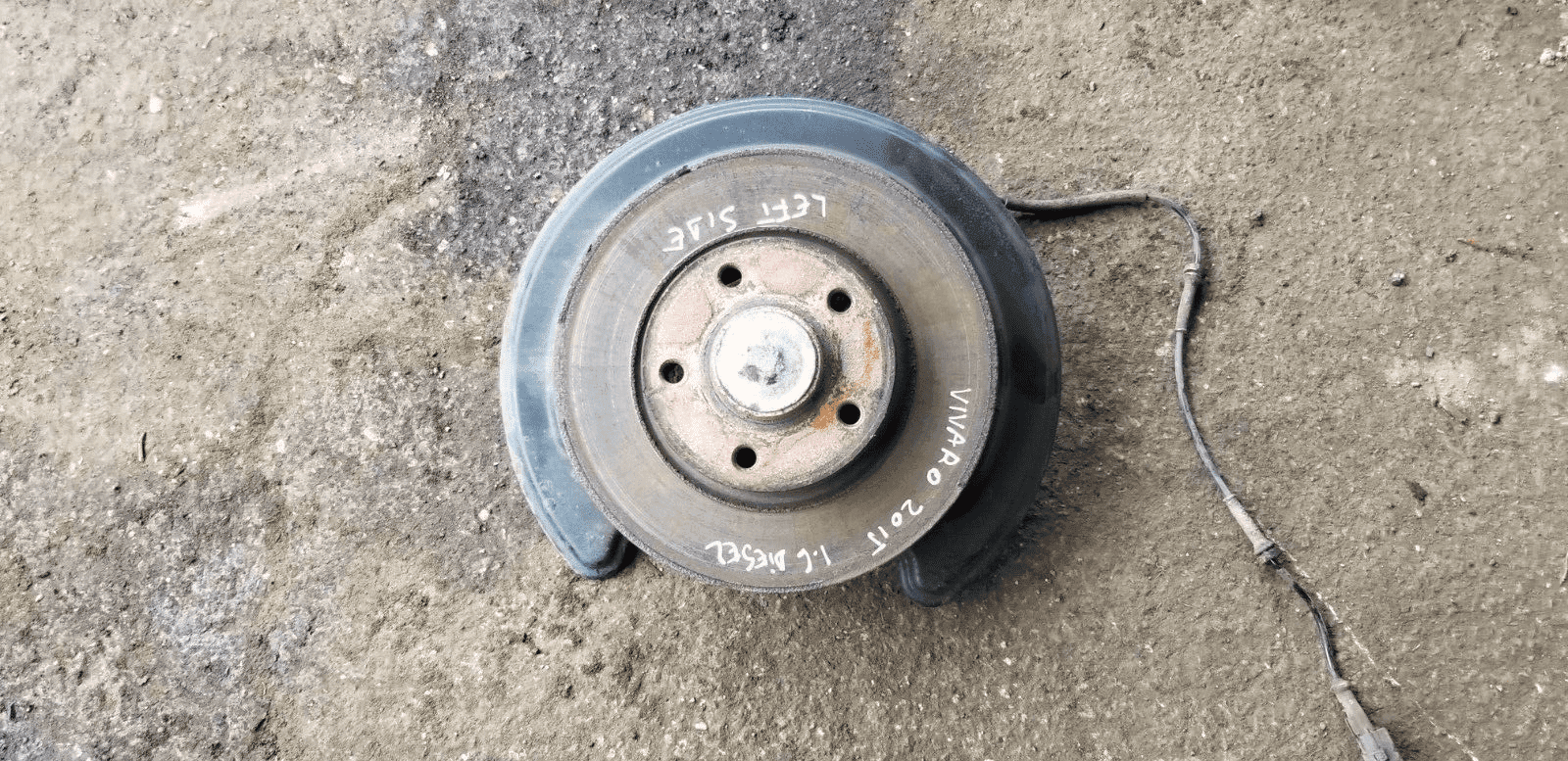 Vauxhall Vivaro Renault Trafic 1.6 TD passenger side rear hub 2015–2019