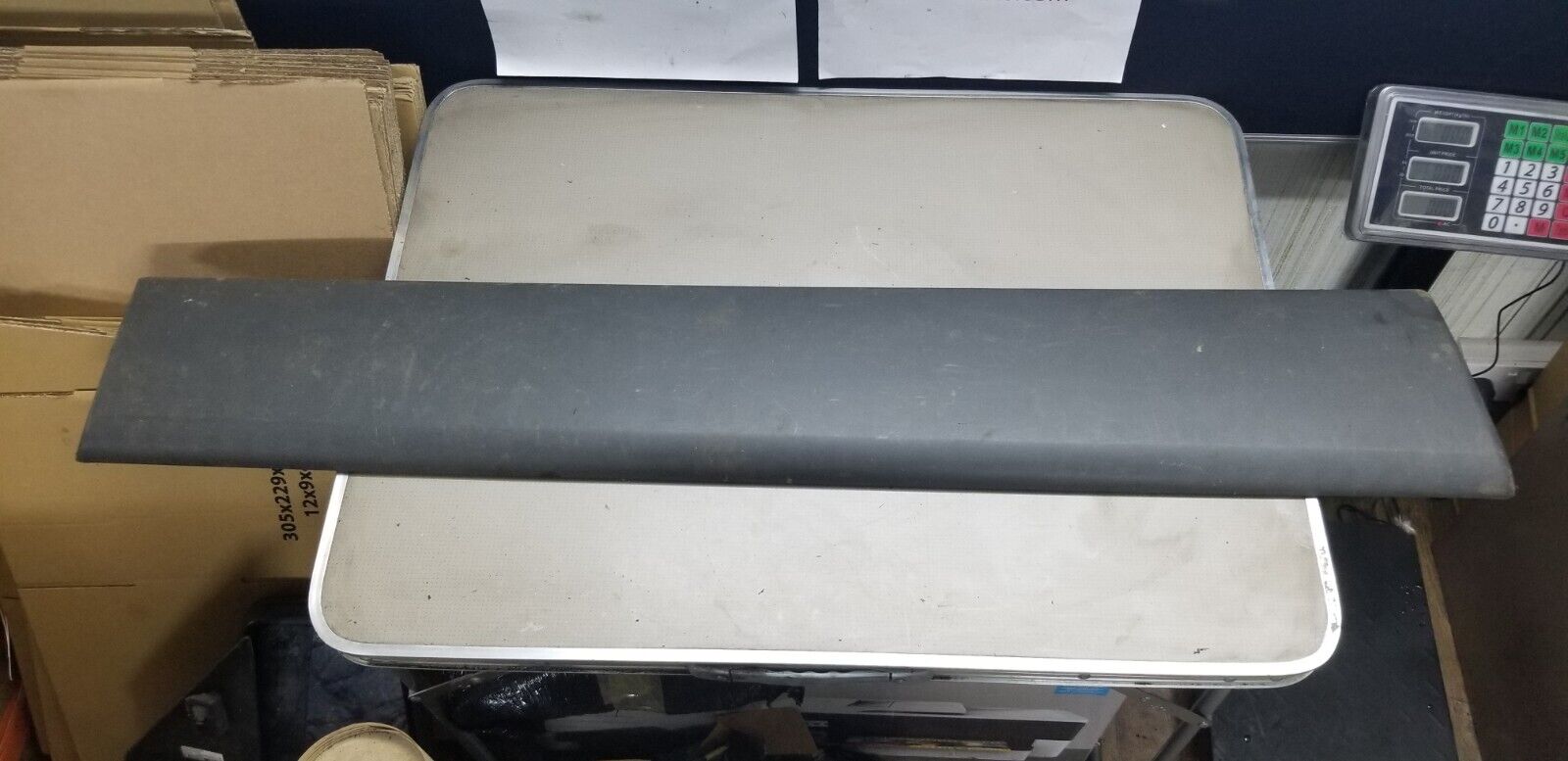 VIVARO TRAFIC DRIVER SIDE MIDDLE TRIM MOULDING PANEL 8200036089