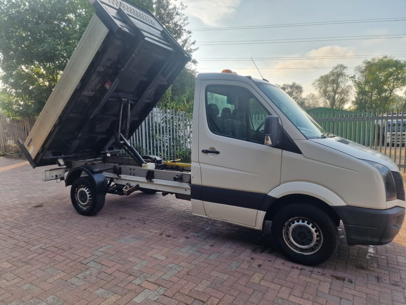 VOLKSWAGEN CRAFTER - Image 11