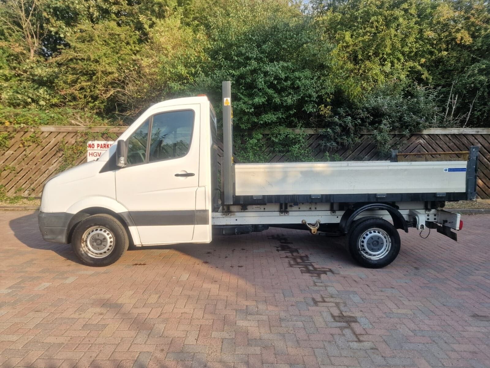 VOLKSWAGEN CRAFTER - Image 4