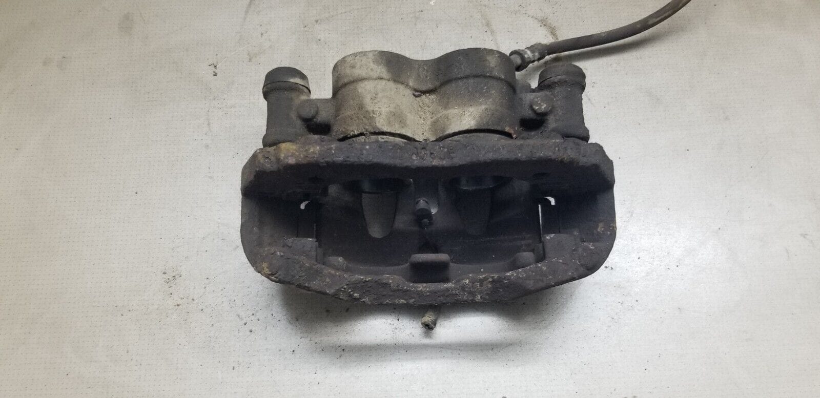 Volkswagen Brake/ Volkswagen Crafter Brake Caliper Driver Rear 2013 2.0 Diesel - Image 3