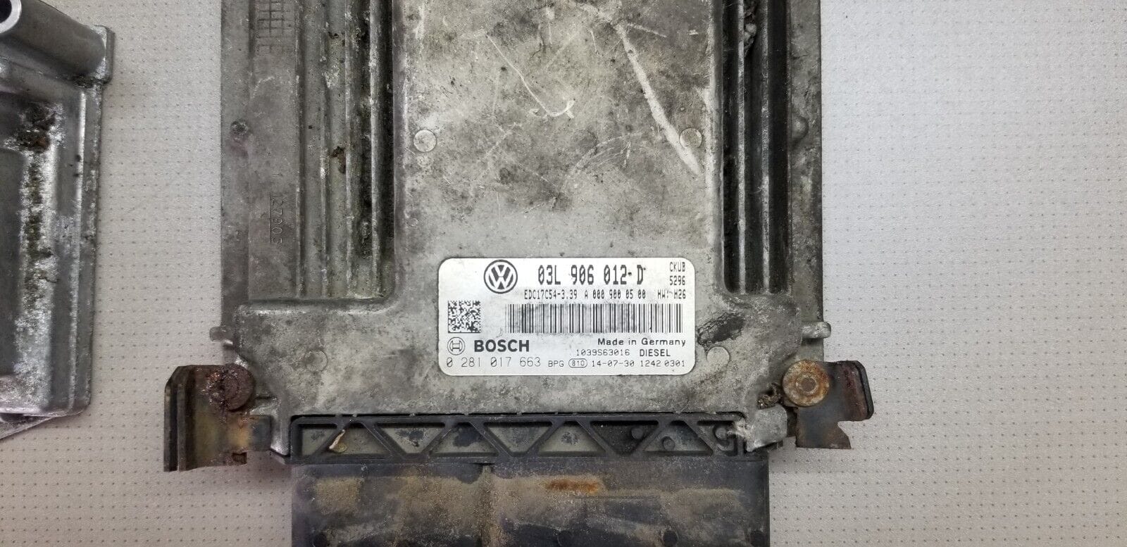 Volkswagen Crafter 2.0 TD CKUB ECU KIT 0281017663 03L906012D 2012 - 2016 - Image 4